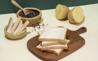 Bánh Mì Khoai Tây Gạo Lứt Momiji – Mềm, Bùi, Dinh Dưỡng