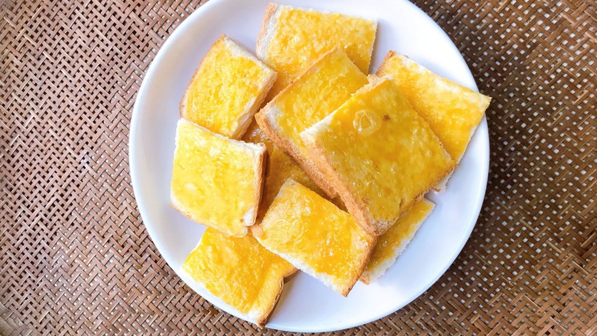 Bánh Mì Trứng Sữa Nướng