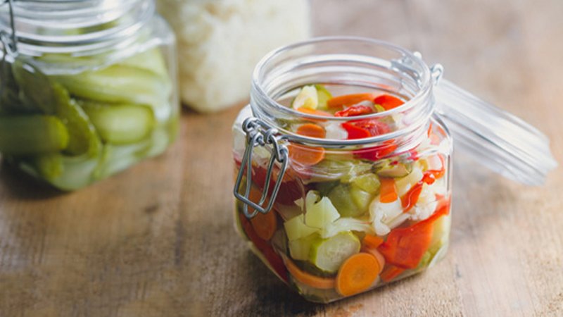 Dưa Món Ngâm Nước Mắm: Nét Tinh Hoa Ẩm Thực Việt Không Thể Thiếu!