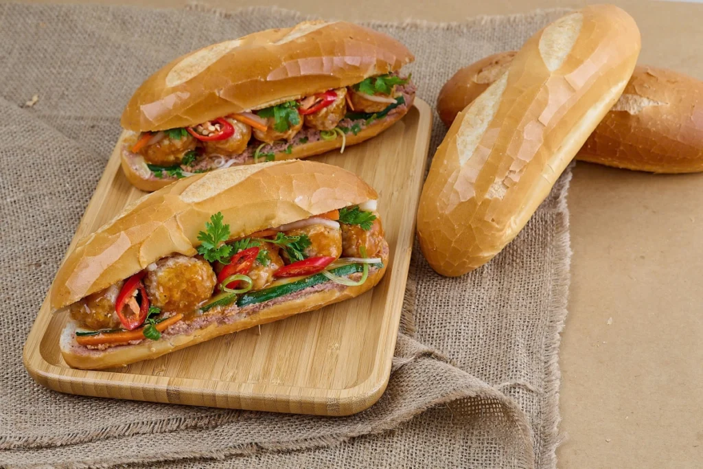 Cách làm bánh mì tại nhà đơn giản, thơm ngon
