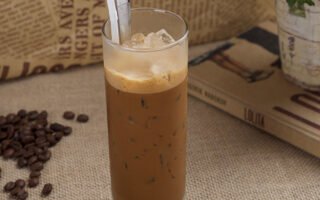 1 Ly Cà Phê Sữa Bao Nhiêu Calo? Uống Sao Cho Khoa Học? – Funny Food
