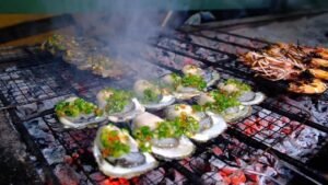 Review TOP Quán Hải Sản TP.HCM Ngon, Tươi Sống, Giá Hợp Lý