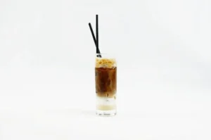 Bạc Xỉu Cà Phê: Giải Mã Đồ Uống Quốc Dân và Phân Biệt Cà Phê Sữa Đá