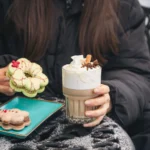 Cà Phê Kem Muối: Khám Phá Hương Vị Thăng Hoa Của Thức Uống Gây Sốt 2026!