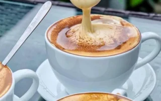 Cà Phê Trứng Là Đặc Sản Của Thành Phố Nào? Khám Phá Huyền Thoại Ẩm Thực Hà Thành