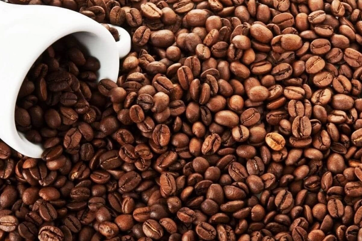 Giá cà phê hiện nay đang bị ảnh hưởng bởi kinh tế - chính trị