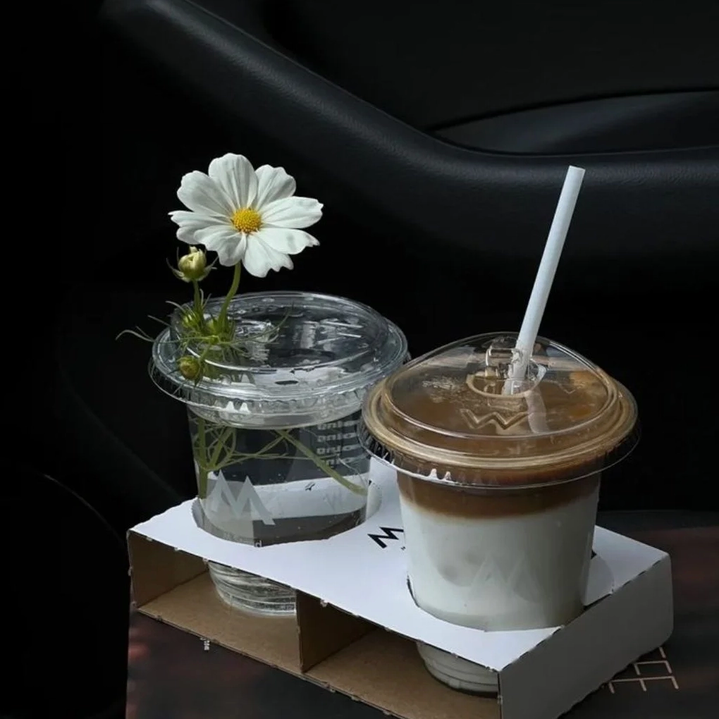 Hình ảnh ly cà phê sữa đá đẹp mắt