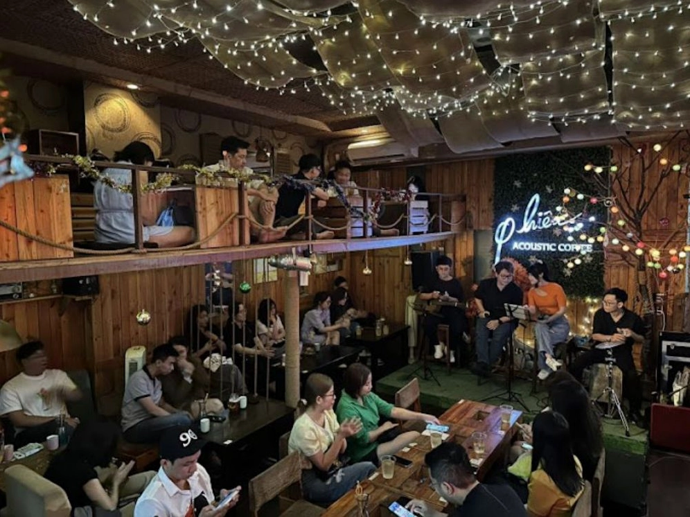 Phiêu Acoustic Coffee