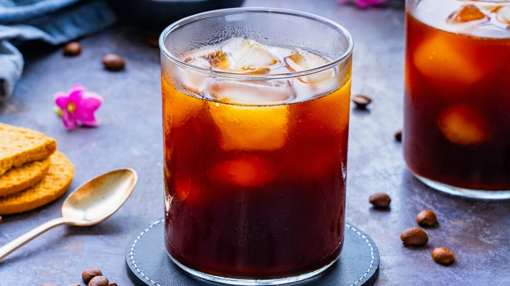 Refreshing cold brew coffee recipe | Gorenje Blog