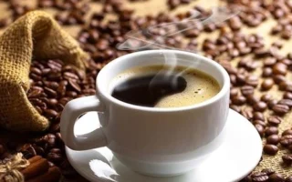 Uống Cà Phê Có Tác Hại Gì? 12 Điều Bạn Cần Biết Trong Năm 2026